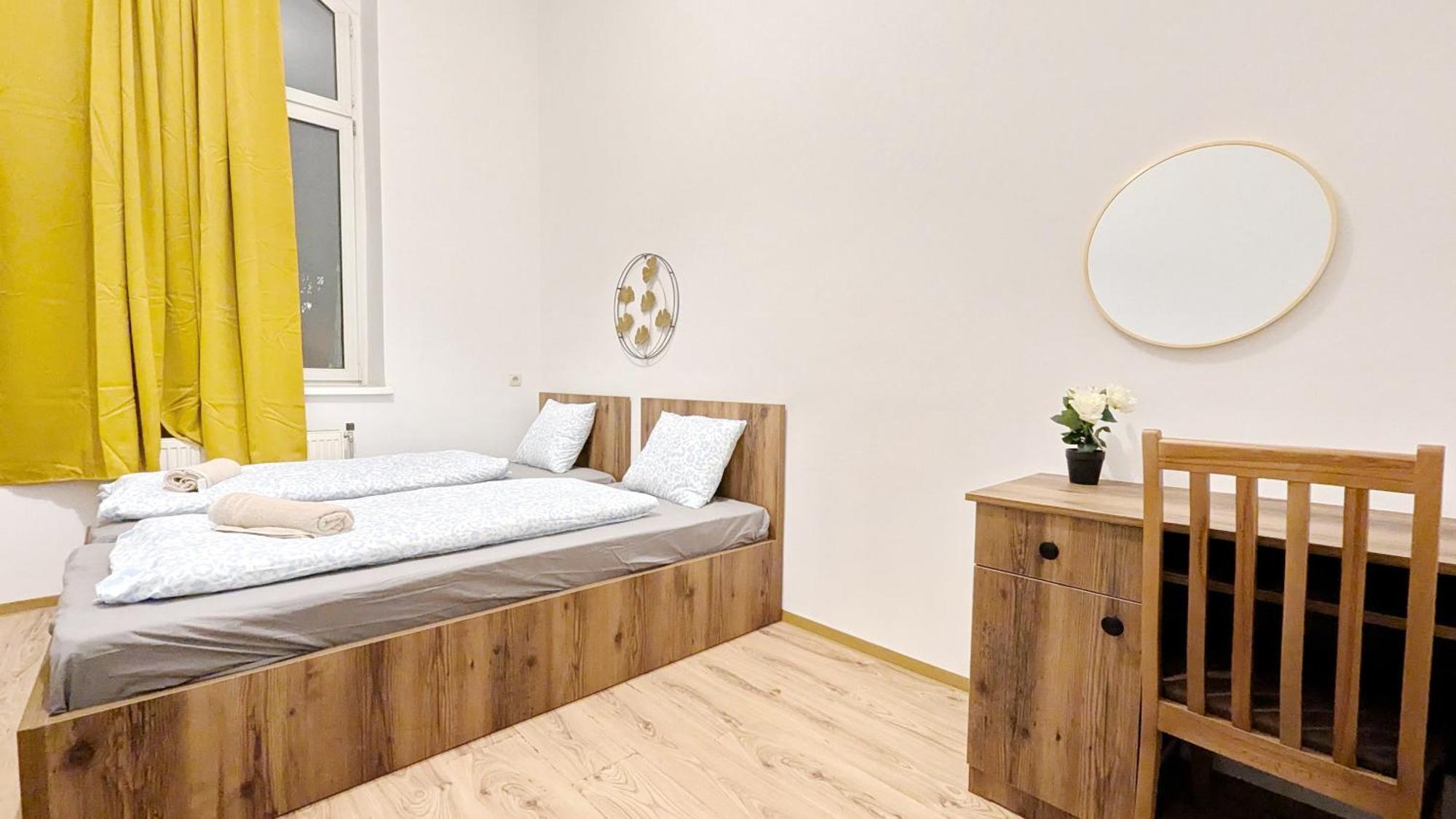 Privatunterkunft Spacious - 15 Min From Airport & Center, 5 Min From Main-bus Station Ez1
